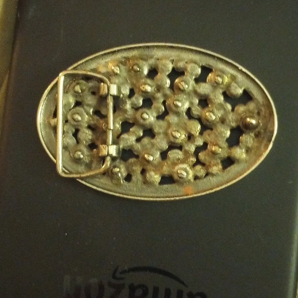Women's Rhinestone Buckle - Picture 2 of 2